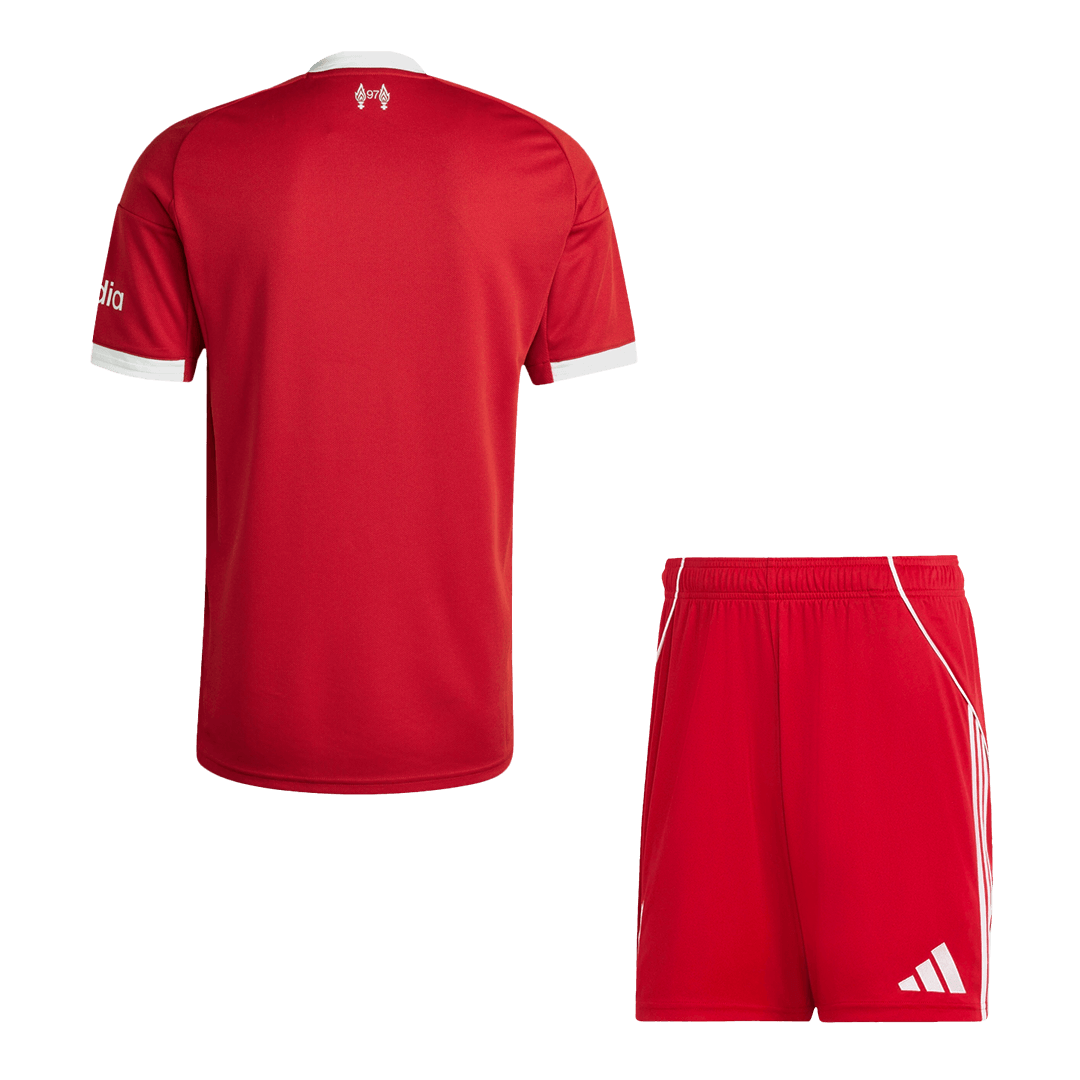 Liverpool domácí sada dresu 2025/26