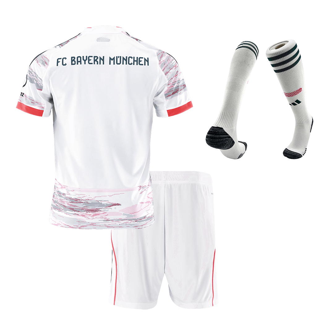 Bayern Mnichov dětská venkovní kompletní sada 2025/26
