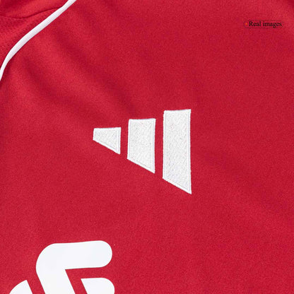 Liverpool domácí sada dresu 2025/26