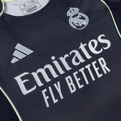 Real Madrid dětská venkovní kompletní sada 2025/26