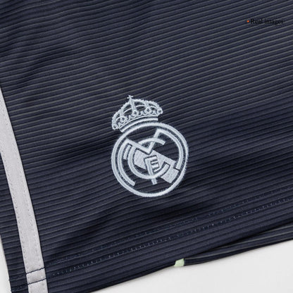 Real Madrid dětská venkovní kompletní sada 2025/26