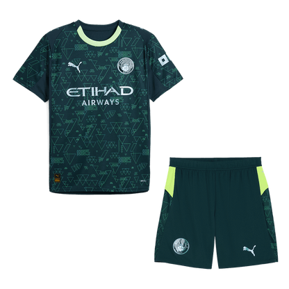 Manchester City čtvrtá sada dresu 2025/26