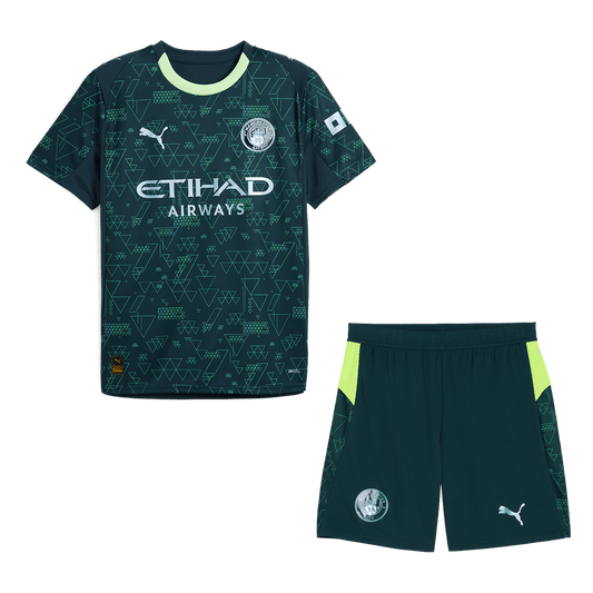 Manchester City čtvrtá sada dresu 2025/26