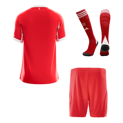 Bayern Mnichov domácí kompletní sada 2025/26