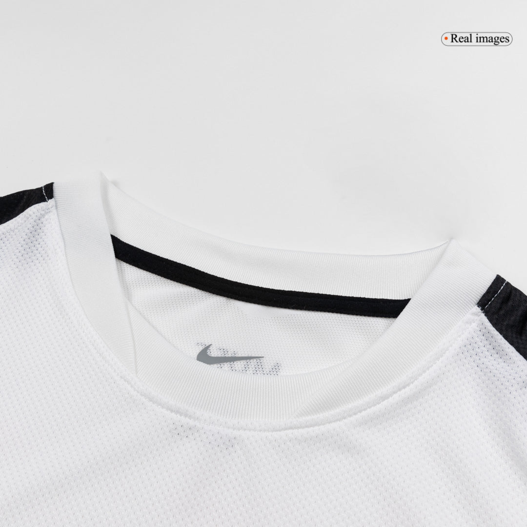Manchester United venkovní retro dres 2010/11