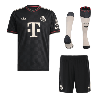 Bayern Mnichov třetí kompletní sada 2025/26