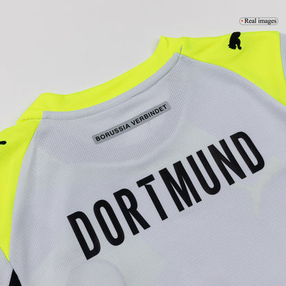 Borussia Dortmund dětská venkovní sada dresu 2025/26